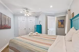 9520 Seawall Blvd, Galveston, TX 77554 - Photo 13