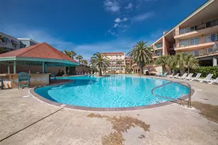 9520 Seawall Blvd, Galveston, TX 77554 - Photo 39