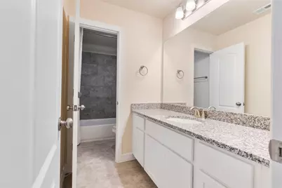 135 Teralyn Grove Loop, Conroe, TX 77318 - Photo 31