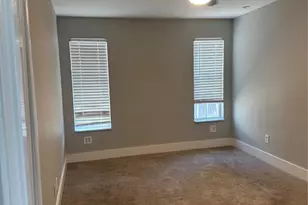 7526 Dearborn St, Houston, TX 77055 - Photo 5