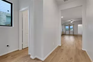 19241 Hazel Firs Ct, Magnolia, TX 77355 - Photo 3