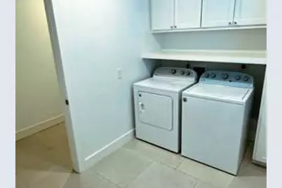 7726 Jacquelyn Oaks Road, Houston, TX 77055 - Photo 9