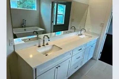 7726 Jacquelyn Oaks Road, Houston, TX 77055 - Photo 7