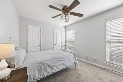 5217 Blossom Street #C, Houston, TX 77007 - Photo 13