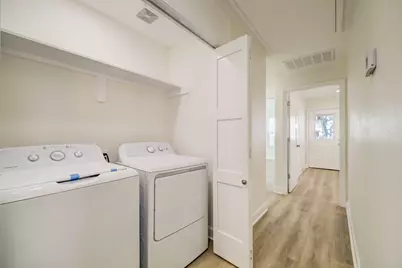 919 E 37th Street, Houston, TX 77022 - Photo 27