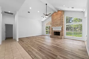 15456 Pin Oak Dr, Conroe, TX 77384 - Photo 13