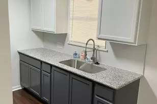 221 Rochelle, Richmond, TX 77469 - Photo 3