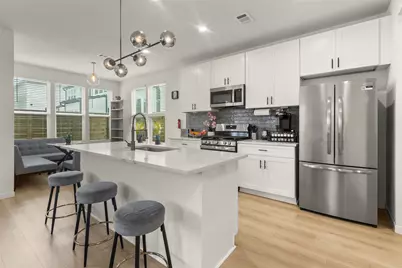 1277 Oakmont Villas Drive, Houston, TX 77091 - Photo 7