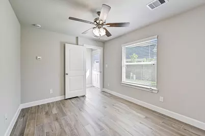 1918 Kirby Landing Drive, Houston, TX 77051 - Photo 35