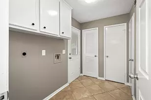 24915 Butterwick Dr, Spring, TX 77389 - Photo 17