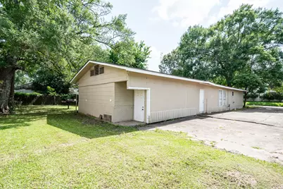 412 Kentucky Street, Liberty, TX 77575 - Photo 25