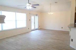 4923 Callery Creek Dr, Houston, TX 77053 - Photo 19