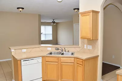 6314 Bonnie Chase Lane, Katy, TX 77449 - Photo 5