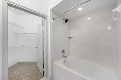 8877 Lakes At 610 Drive #147, Houston, TX 77054 - Photo 21