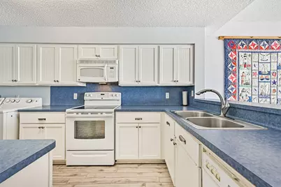 7700 Seawall Unit 508 Boulevard #508, Galveston, TX 77551 - Photo 11