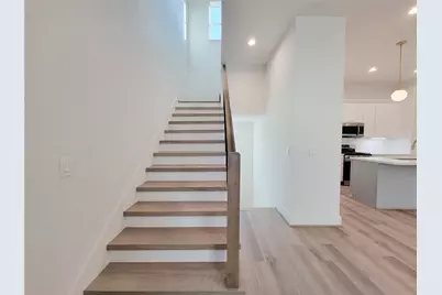 7703 Earl Rudder Way, Houston, TX 77055 - Photo 5