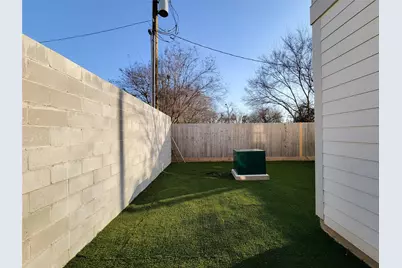 7703 Earl Rudder Way, Houston, TX 77055 - Photo 3