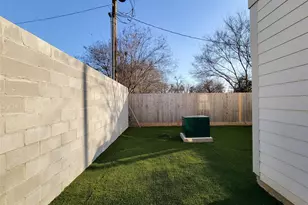 7703 Earl Rudder Wy, Houston, TX 77055 - Photo 3