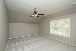 178 Brooksedge Ct, The Woodlands, TX 77382 - Photo 17