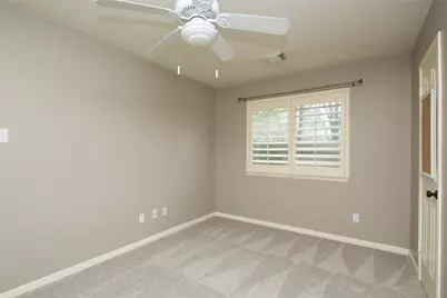 178 Brooksedge Court, The Woodlands, TX 77382 - Photo 19