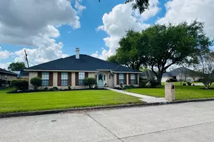 7095 Glen Willow Dr, Beaumont, TX 77706 - Photo 1