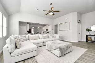 8419 Sunset Horizon Dr, Baytown, TX 77521 - Photo 9