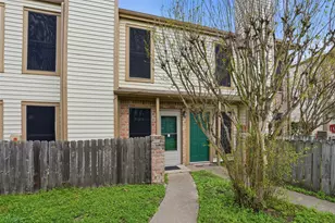 2200 Cypress Landing Dr, Houston, TX 77090 - Photo 9