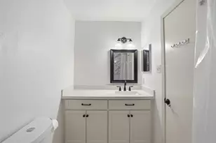 2200 Cypress Landing Dr, Houston, TX 77090 - Photo 13