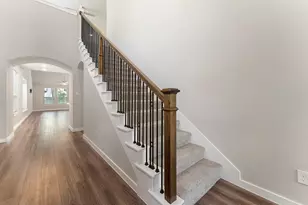 421 Soapberry Tree Ct, Willis, TX 77318 - Photo 5