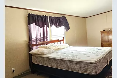 106 W Union Street, Eagle Lake, TX 77434 - Photo 5