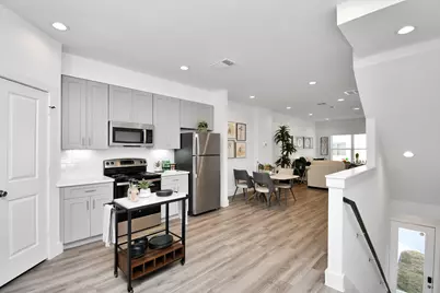 2002 Laverne Willow Lane #B, Houston, TX 77080 - Photo 23