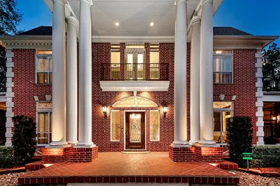 38 Grogans Point Road, The Woodlands, TX 77380 - Photo 3