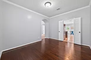 31 Sagamore Bend Pl, The Woodlands, TX 77382 - Photo 11
