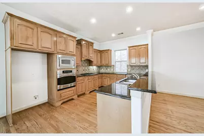 1833 Oakdale Street, Houston, TX 77004 - Photo 15