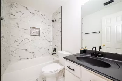 7246 Wimberly Oaks Lane, Richmond, TX 77407 - Photo 19