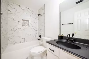 7246 Wimberly Oaks Ln, Richmond, TX 77407 - Photo 19