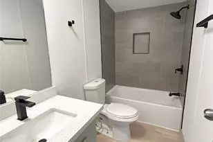 16327 Lone Star Ranch Dr, Conroe, TX 77302 - Photo 19