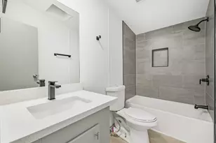 16327 Lone Star Ranch Dr, Conroe, TX 77302 - Photo 25