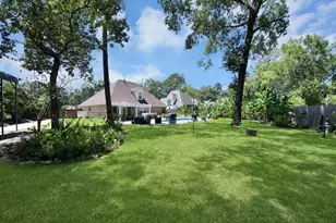 910 Apollo St, New Caney, TX 77357 - Photo 11