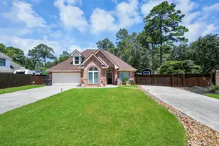 910 Apollo St, New Caney, TX 77357 - Photo 1