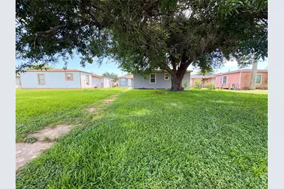 1717 W 4th Street, Freeport, TX 77541 - Photo 15