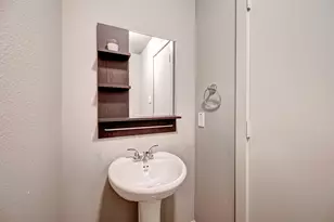 5111 Cornish St, Houston, TX 77007 - Photo 9