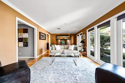 4517 Willowbend Boulevard, Houston, TX 77035 - Photo 9