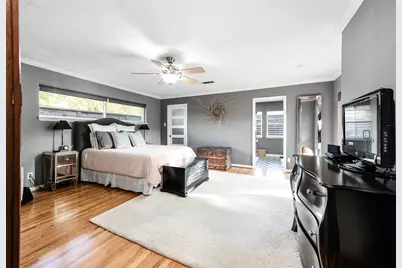 4517 Willowbend Boulevard, Houston, TX 77035 - Photo 27