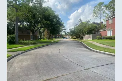 2907 Stonewall Court, Missouri City, TX 77459 - Photo 3