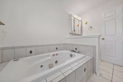 418 Texas Street, Tomball, TX 77375 - Photo 17