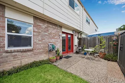 14452 Misty Meadow Lane, Houston, TX 77079 - Photo 11