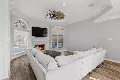 1711 Forestlake Drive, Sugar Land, TX 77479 - Photo 7