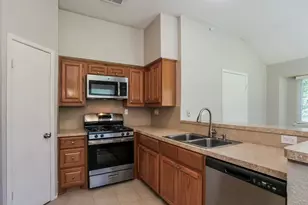 9723 Orangevale Dr, Spring, TX 77379 - Photo 5