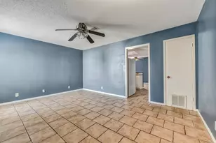 1817 Biovu Dr, Galveston, TX 77551 - Photo 7